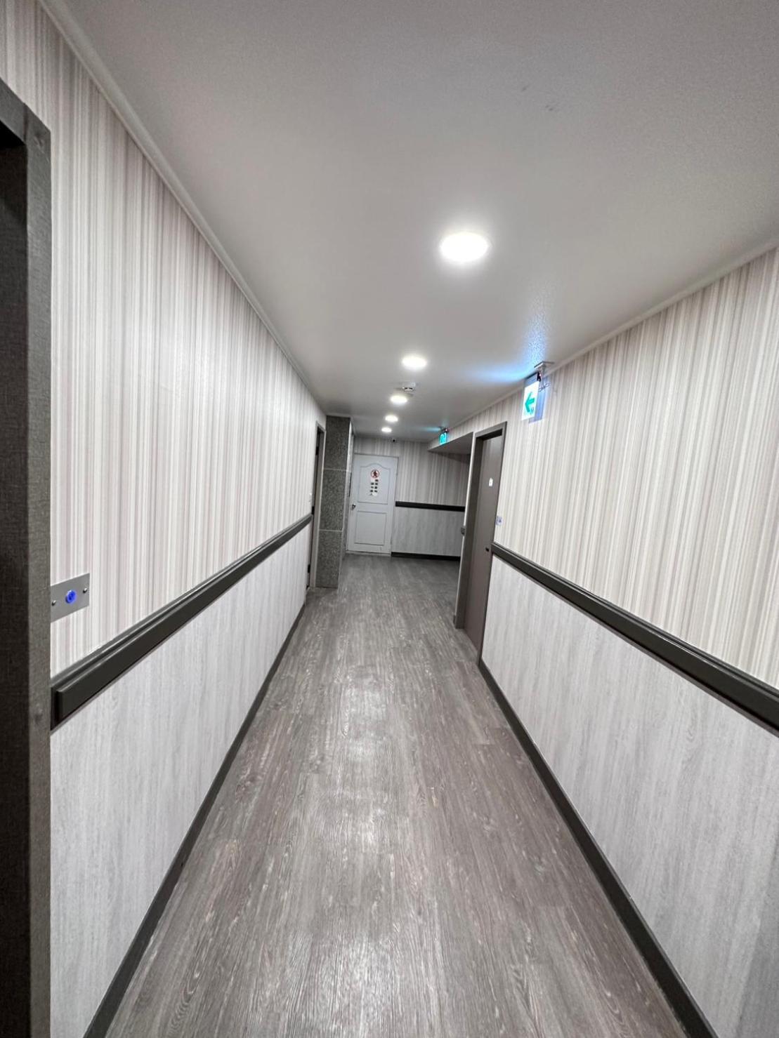 Kings Hotel Yilan Eksteriør bilde