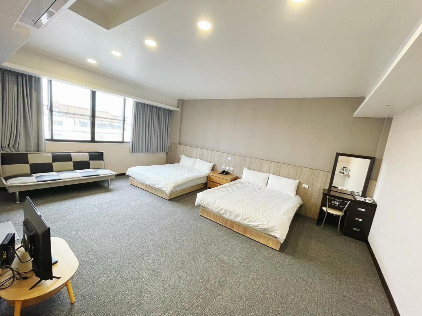 Kings Hotel Yilan Eksteriør bilde