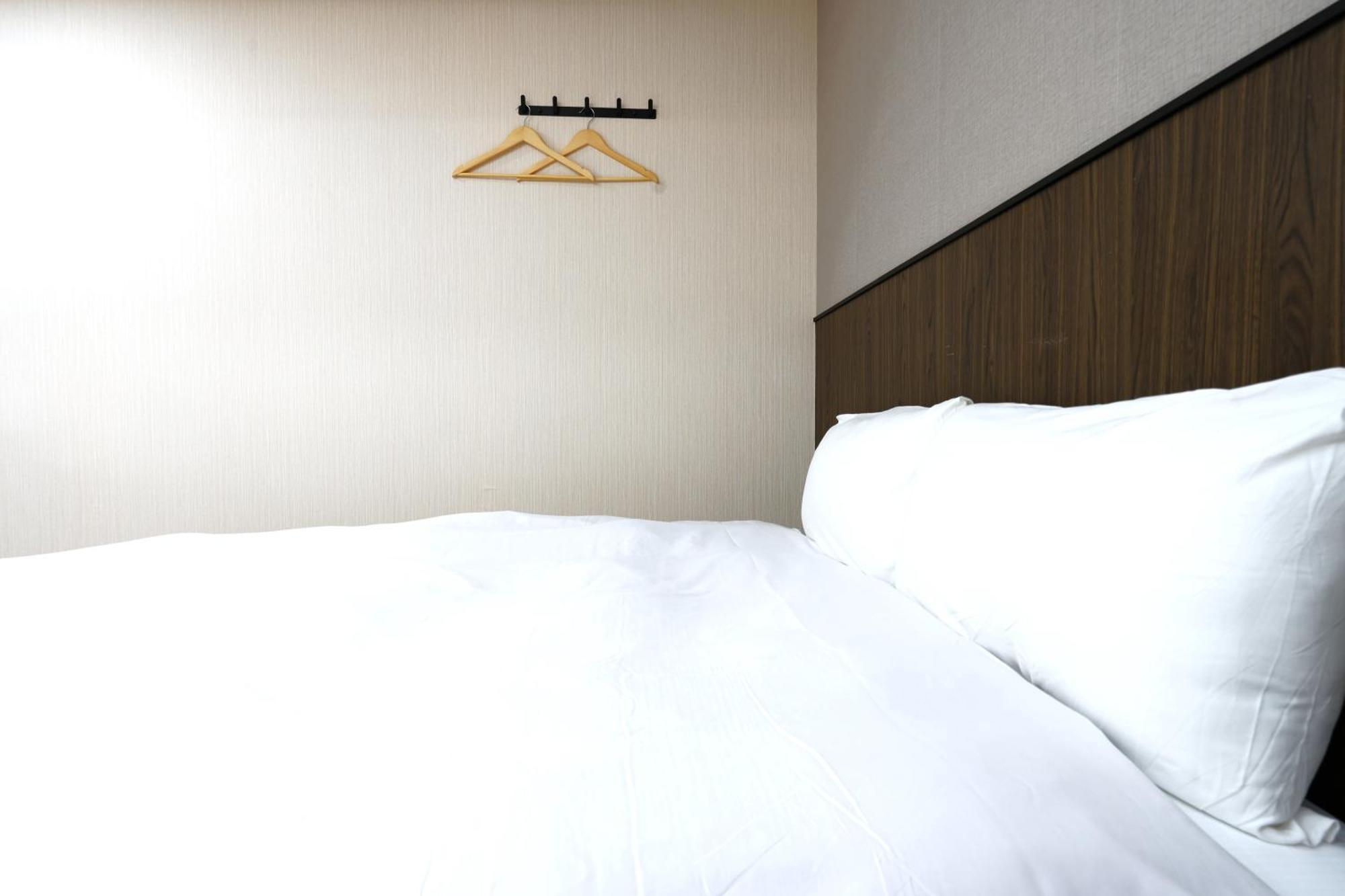 Kings Hotel Yilan Eksteriør bilde
