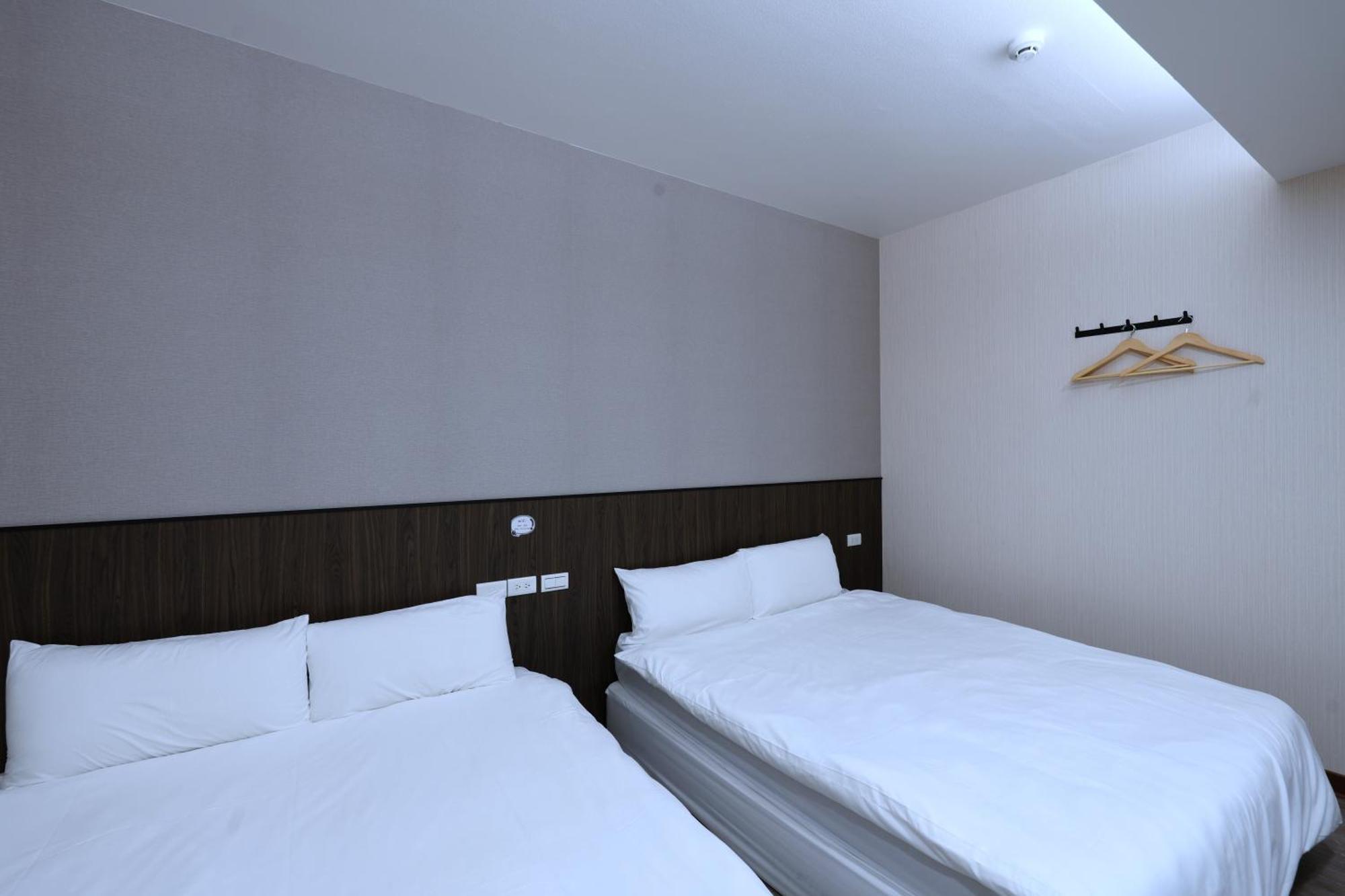 Kings Hotel Yilan Eksteriør bilde